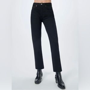 RE/DONE 70s Stove Pipe Jeans in Black